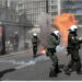 Aksidenti tragjik në Greqi, Athina dhe Selaniku “ndizen” nga protestat e dhunshme