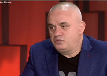 “Pse do dalësh i pari?” Artan Hoxha tregon telefonatën anonime që mori pas sulmit në Top Channel: Ishte nga ata numrat e regjistruar në Karaibe