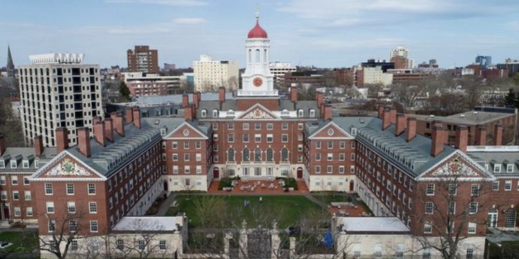 HISTORIKE/ Gjuha shqipe futet zyrtarisht në Universitetin e Harvardit