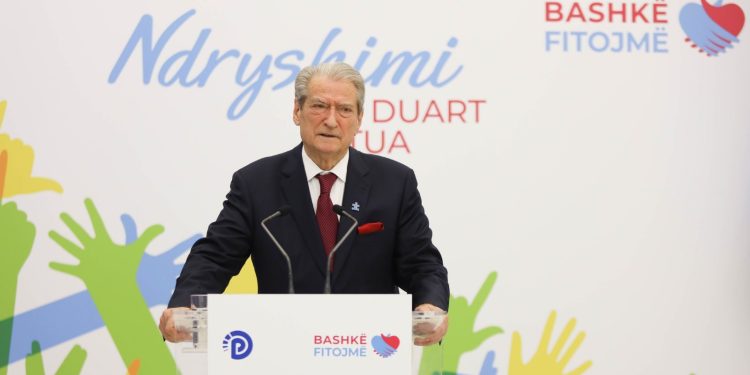 Pengmarrja e vajzës në Tiranë/ Berisha: Jeta gjithnjë e më e pasigurtë. Rendin në dorë e ka krimi dhe mafia