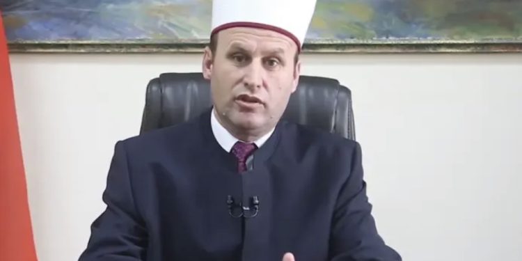 Fiter Bajrami, Kryetari i KMSH-së uron besimtarët: Pas vështirësisë vjen lehtësimi