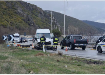 VIDEO/ Makinat copë- copë në Pogradec! Ambulanca mbushet me të plagosur