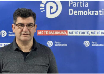 FOTO/ Kandidati i opozitës për Devollin e pranon: Jam dënuar në Greqi për falsifikim dokumentesh me 6 muaj burg