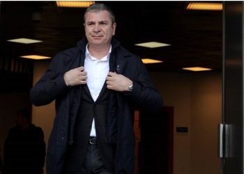 PS ikën nga mitingjet, Gjiknuri zbulon strategjinë: Nuk bërtasim më nëpër sheshe