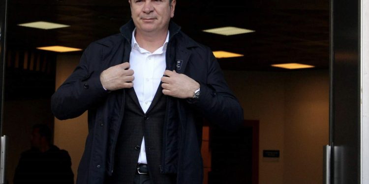 PS ikën nga mitingjet, Gjiknuri zbulon strategjinë: Nuk bërtasim më nëpër sheshe