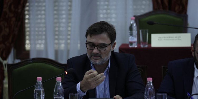 Mirdita me Berishën! Tërhiqet kandidati i Alibeajt