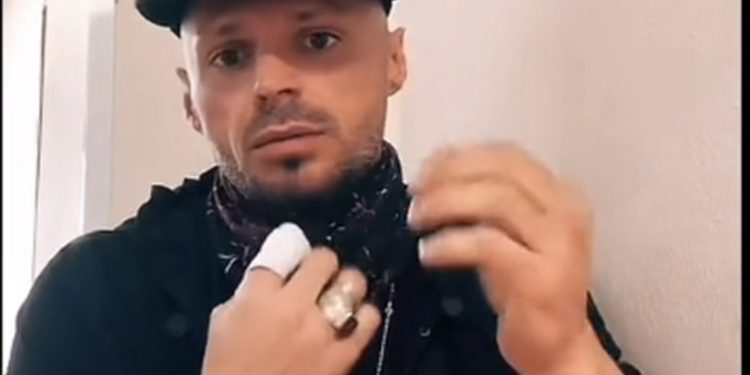 “E mira është ta marrim peng, ose ta groposim”/ Video ku Cllevio kërcënonte Noizy-n: Te Bello duhen armë