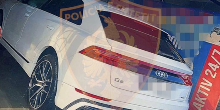 Morën “Audi Q8” me qira në Kosovë, i hoqën GPS dhe e shitën në Tiranë