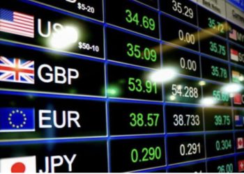 KËMBIMI VALUTOR: Me sa blihen e shiten monedhat e huaja sot!