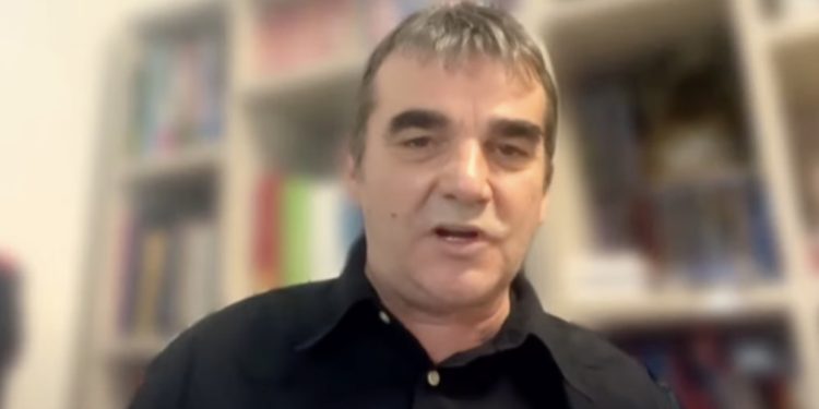 I ati i Kiarës “thyen heshtjen” flet për opinionistët dhe lidhjen me Luizin!