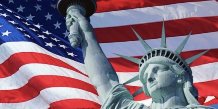 Pritjes i vjen fundi! Dalin përgjigjet e Lotarisë Amerikane