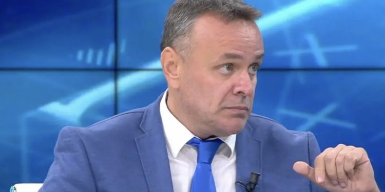 Eksperti: Vjen në Shqipëri “Telefoni 0” për përgjime