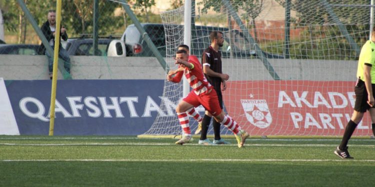 Flamurtari do e shikoj Superligën nga televizori, mbetet përsëri në Kategorinë e Parë