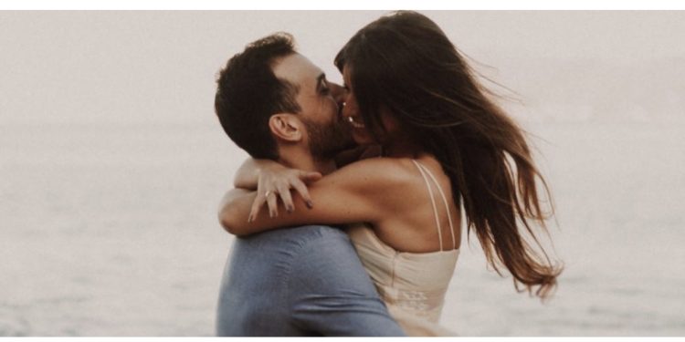 3 këshilla për ta nisur fundjavën tërësisht në mënyrë romantike