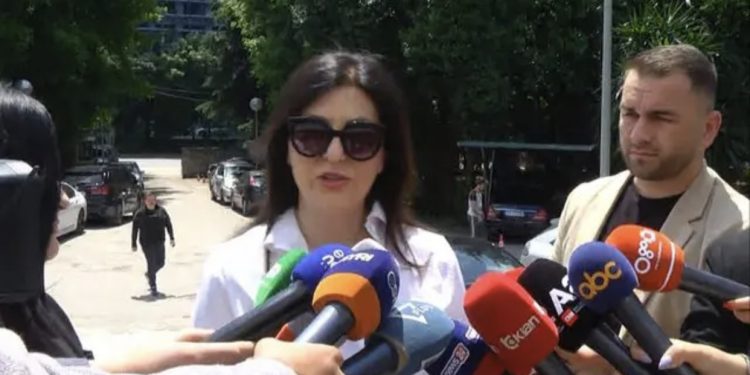 Jozefina Topalli: Berisha nuk duhet ta japë dorëheqjen