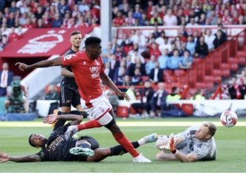 FOTO/ Manchester City shpallet zyrtarisht kampion i Anglisë