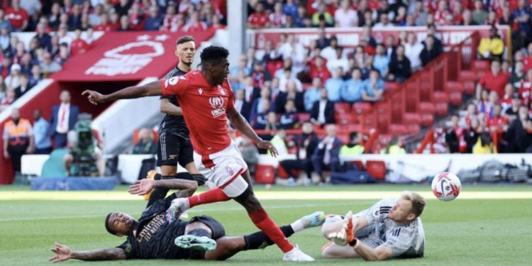 FOTO/ Manchester City shpallet zyrtarisht kampion i Anglisë