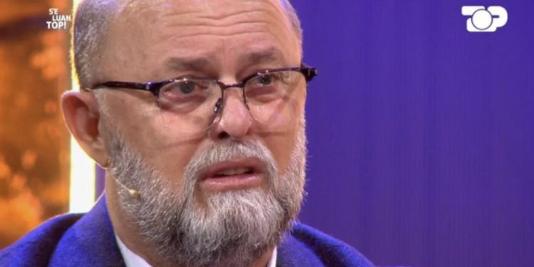 “Kam punuar shofer për fëmijët”, aktori Petrit Malaj rrëfen mes lotësh sakrificat