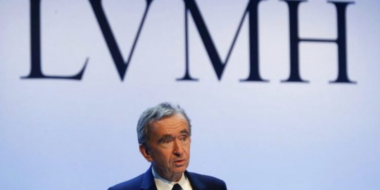 Pse njeriu më i pasur në botë humbi 11 miliardë dollarë në një ditë