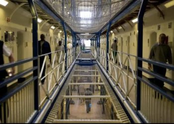 Finalizohet marrëveshja, “Çunat e Londrës” do ta kryejnë burgun në Shqipëri