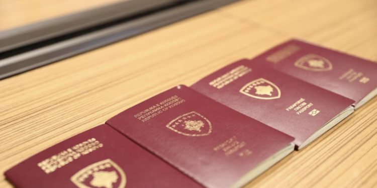 Zvicra heq vizat për Kosovën