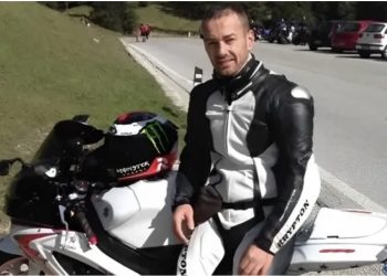 FOTO/ Ky është i riu që vdiq në aksident! Motori u bëj “fije fije”