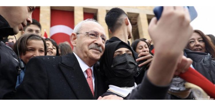 Kthesa e ashpër Kiliçdaroglu, nga i moderuar në nacionalist, në prag të balotazhit: Do largojmë emigrantët