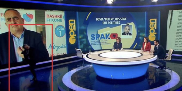 VIDEO/ Gazetarja zbulon provat e Prokurorisë për Fredi Belerin, Vangjel Dule braktis emisionin