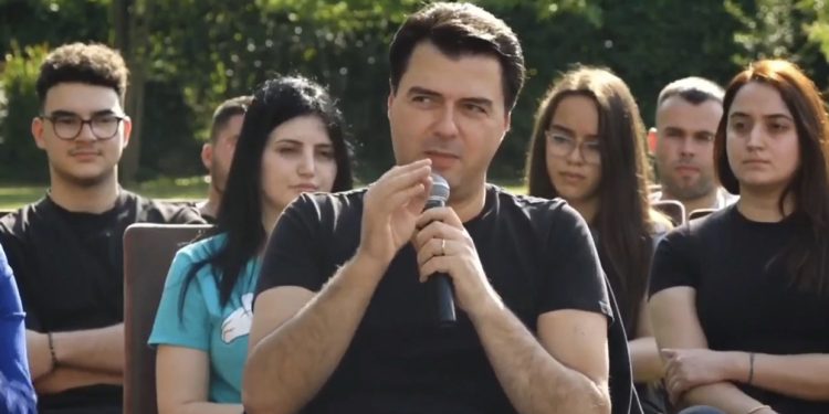 VIDEO/ Rikthehet Basha: Rama dhe Berisha skaduan! Mjaft me të vjetrën