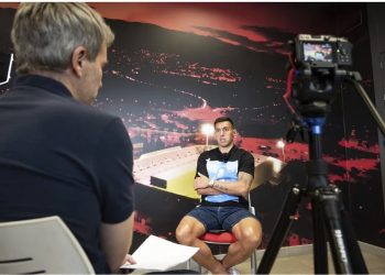 “Marca” hapet me Uzunin: Arratisja nga Shqipëria pa kokërr leku në xhep