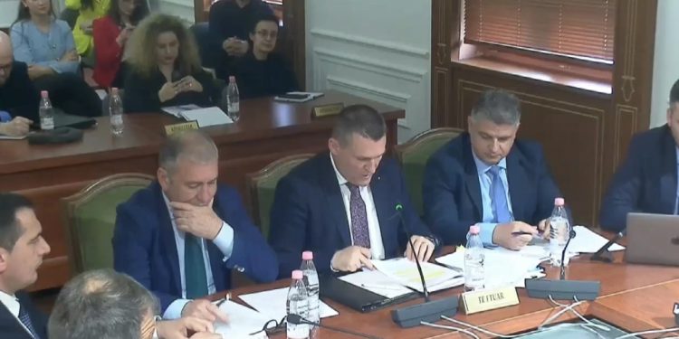 LIVE-Altin Dumani: Kriminelët janë fshehur në Dubai!