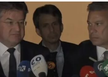 Situata në veri/ Lajçak flet pas takimit me Kurtin: Kemi propozuar tri elemente