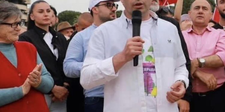 SPAK nis hetimet për kryebashkiakun e Kuçovës