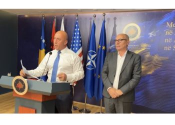 VIDEO/ Haradinaj: Lusim aleatët t’i bëjnë presion Serbisë të lirojë policët! Svelça të ikë