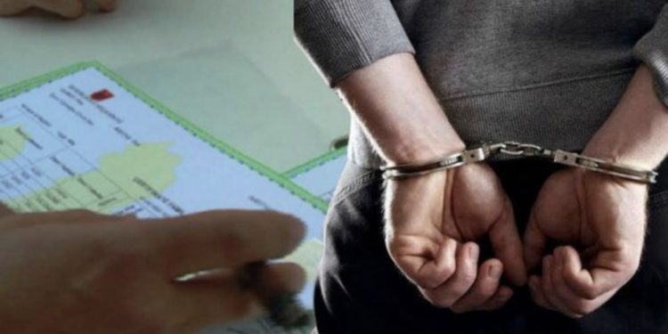 E PADËGJUAR! “Shpiku” beben dhe e regjistroi në gjendje civile, “E VRET” 19 vite më vonë. Arrestohet 57-vjeçari mashtrues në Kukës