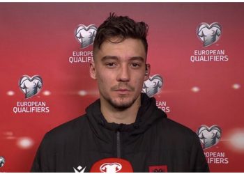 “Trajneri na bën të ëndërrojmë”, Muçi: Luftë polakëve deri në fund