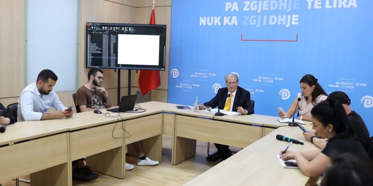 Berisha: Këto zgjedhje nuk mund të njihen. Pamjet KAS-i i ka quajtur normale. Armiku më i keq i ligjit është juristi i korruptuar