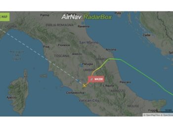 FOTO/ Shmanget tragjedia! U nis nga Tirana! Avioni i “Wizz Air” shpall emergjencën mbi Itali