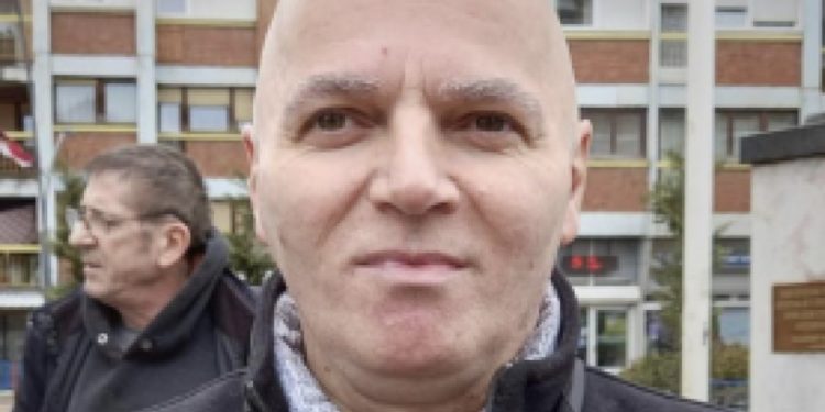Kërcënohet me vdekje politikani serb në veri, tërhiqet nga politika dhe “zhduket”