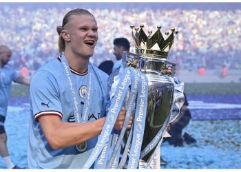 Sezon ëndrash, Haaland shënoi 52 gola në 53 paraqitje dhe fitoi 3 trofe në sezonin e tij debutues me City