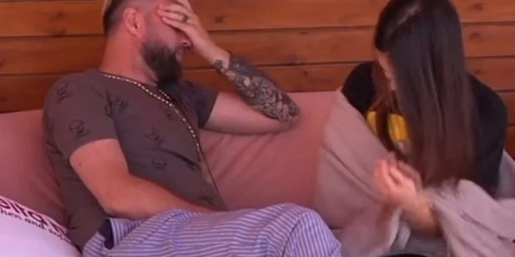 FOTO/ Luizi i bën komentin e dyshimtë Kiarës: Të kam lënë, por…