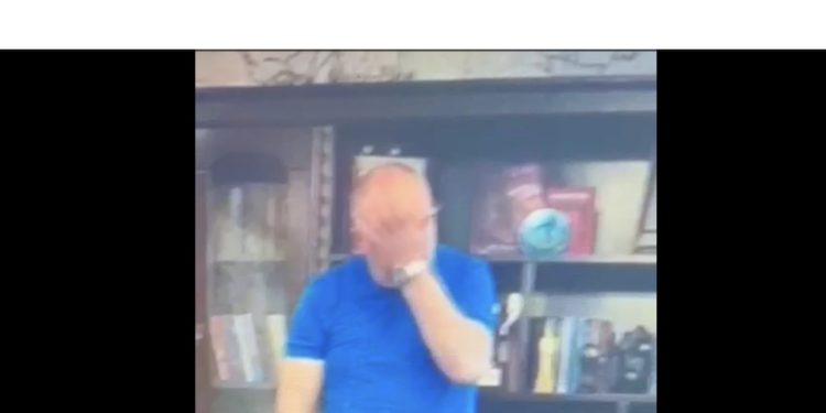 Prapaskenat/ Kush e filmoi Safet Gjicin në zyrë duke bërë seks?