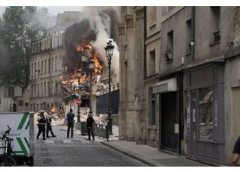 Parisi tronditet nga një shpërthim i fuqishëm, raportohet për disa të plagosur