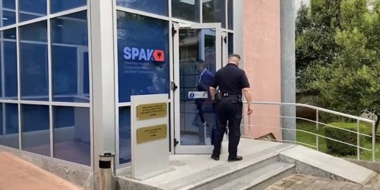 Taulant Balla përfundon në SPAK, çështja delikate që e çoi para prokurorëve!