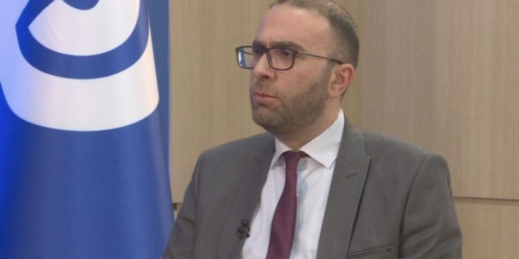 Gazment Bardhi tregon pse nuk mund të zgjidhet kryetari i PD-së në 29 korrik