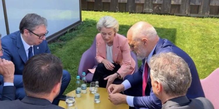 Rama reagon pas takimit me Vuçiç në Moldavi: T’i jepet fund absurdit kërcënues