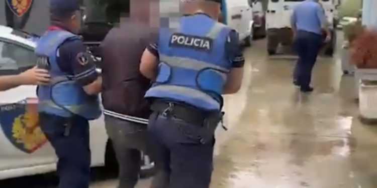 E goditën me çekiç, plagoset 41-vjeçari në Krujë