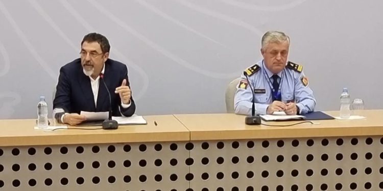 LIVE-Vdekja brenda kampit të MEK? Çuçi: Nuk e shkaktoi policia, ishte natyrale