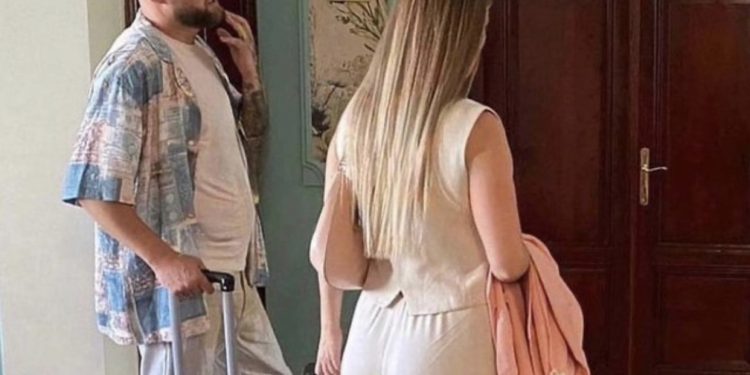 FOTO/ Dalin pamje nga xhirimet ‘Në kuadër të dashurisë’: Olta dhe Luizi në prapaskena