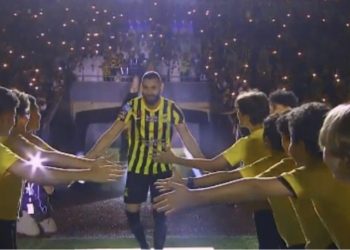 VIDEO/ Prezantimi madhështor i Benzemas te Al-Ittihad!